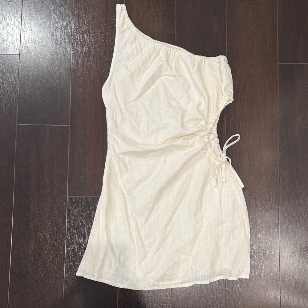 Chic One-Shoulder Cream Linen Dress